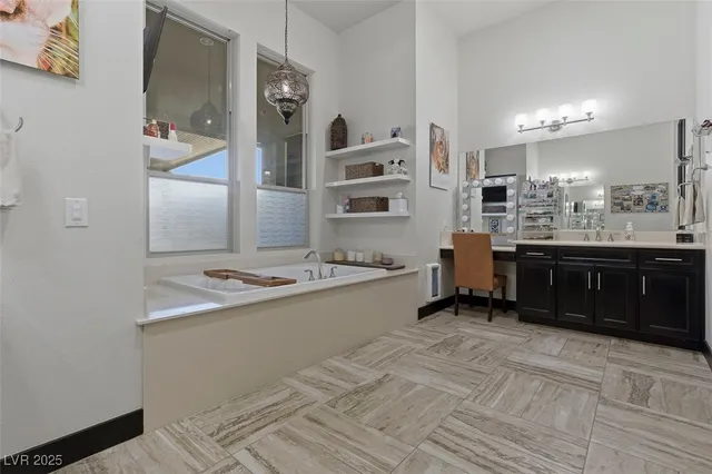 $1,795,000 | 1211 Lake Heights Court, Henderson, NV 89002