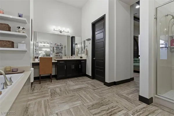 $1,745,000 | 1211 Lake Heights Court, Henderson, NV 89002