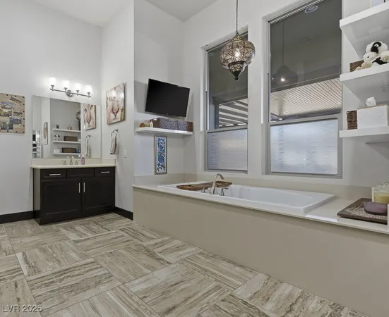 $1,745,000 | 1211 Lake Heights Court, Henderson, NV 89002