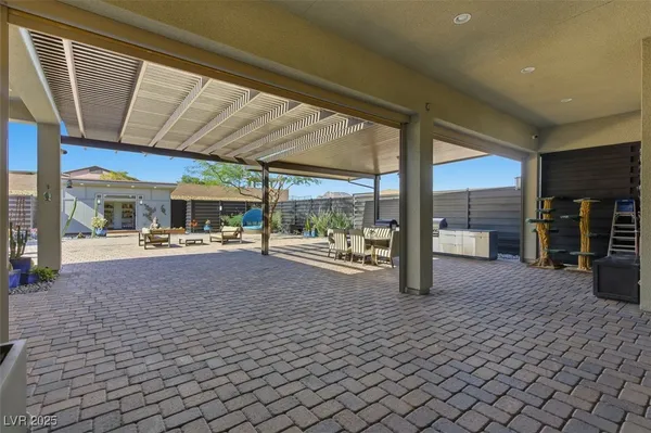 $1,745,000 | 1211 Lake Heights Court, Henderson, NV 89002