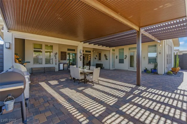 $1,795,000 | 1211 Lake Heights Court, Henderson, NV 89002