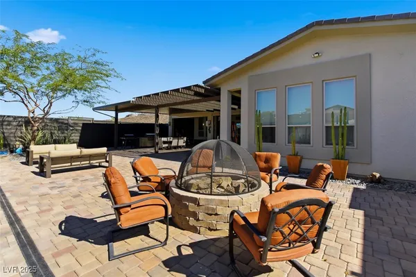 $1,745,000 | 1211 Lake Heights Court, Henderson, NV 89002