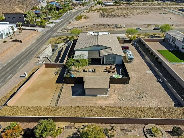 $1,795,000 | 1211 Lake Heights Court, Henderson, NV 89002