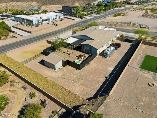 $1,745,000 | 1211 Lake Heights Court, Henderson, NV 89002