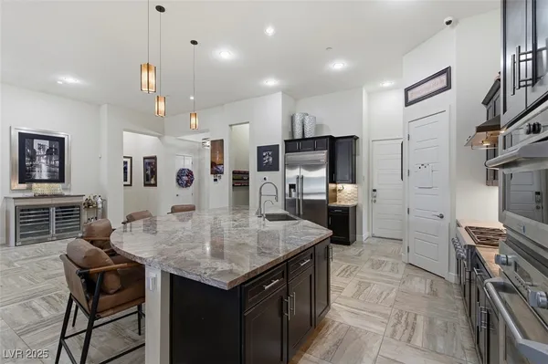$1,745,000 | 1211 Lake Heights Court, Henderson, NV 89002