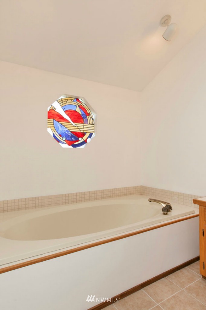 5914 150th Place Southwest Edmonds, WA 98026 - Photo 12 of 25 Gallery Image 12