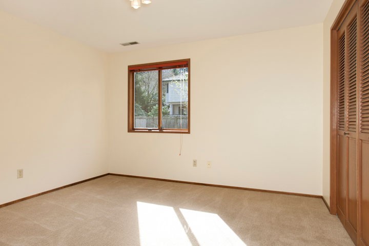 5914 150th Place Southwest Edmonds, WA 98026 - Photo 16 of 25 Gallery Image 16