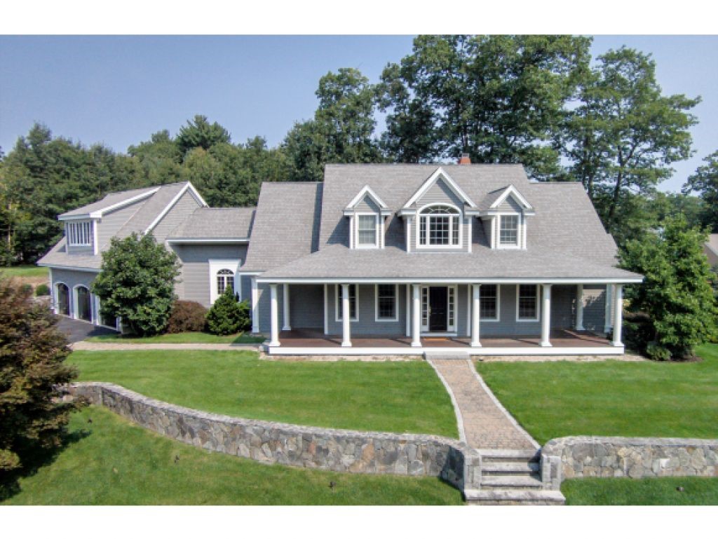 180 Odiorne Point Road Portsmouth, NH 03801 - Photo 1 of 31