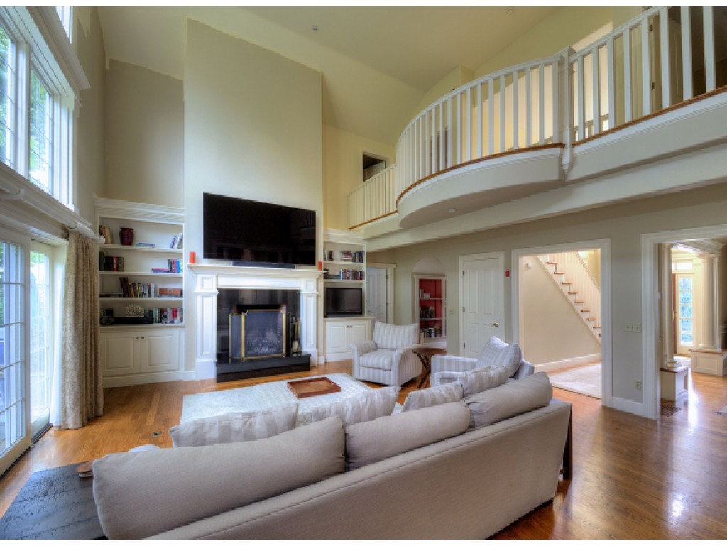 180 Odiorne Point Road Portsmouth, NH 03801 - Photo 16 of 31