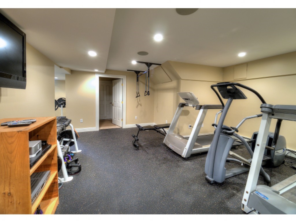 180 Odiorne Point Road Portsmouth, NH 03801 - Photo 28 of 31