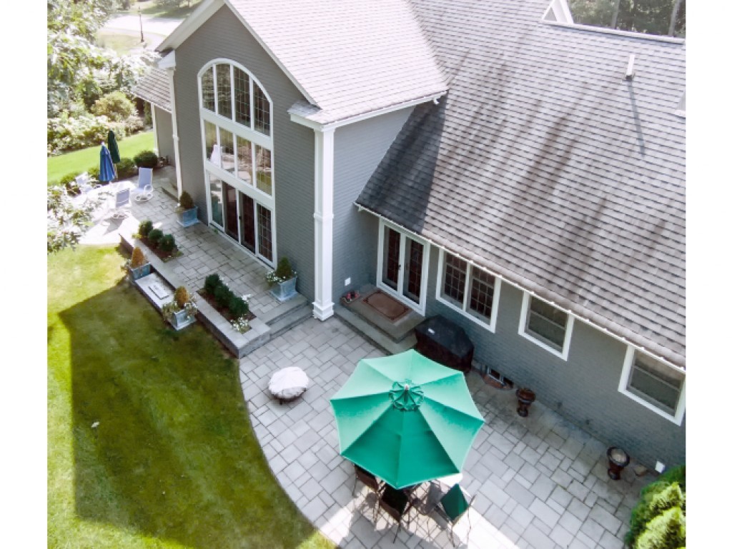 180 Odiorne Point Road Portsmouth, NH 03801 - Photo 7 of 31