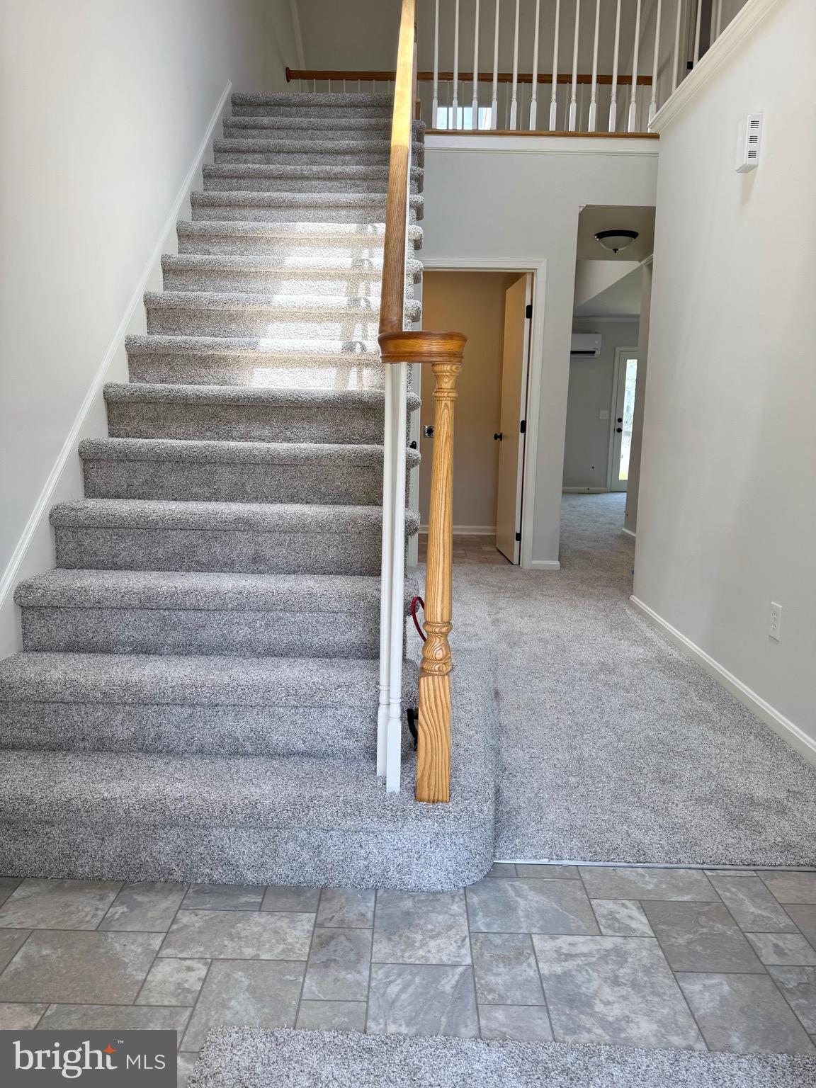 19 Crossgate Drive Seaford, DE 19973 - Photo 4 of 20 a view of entryway