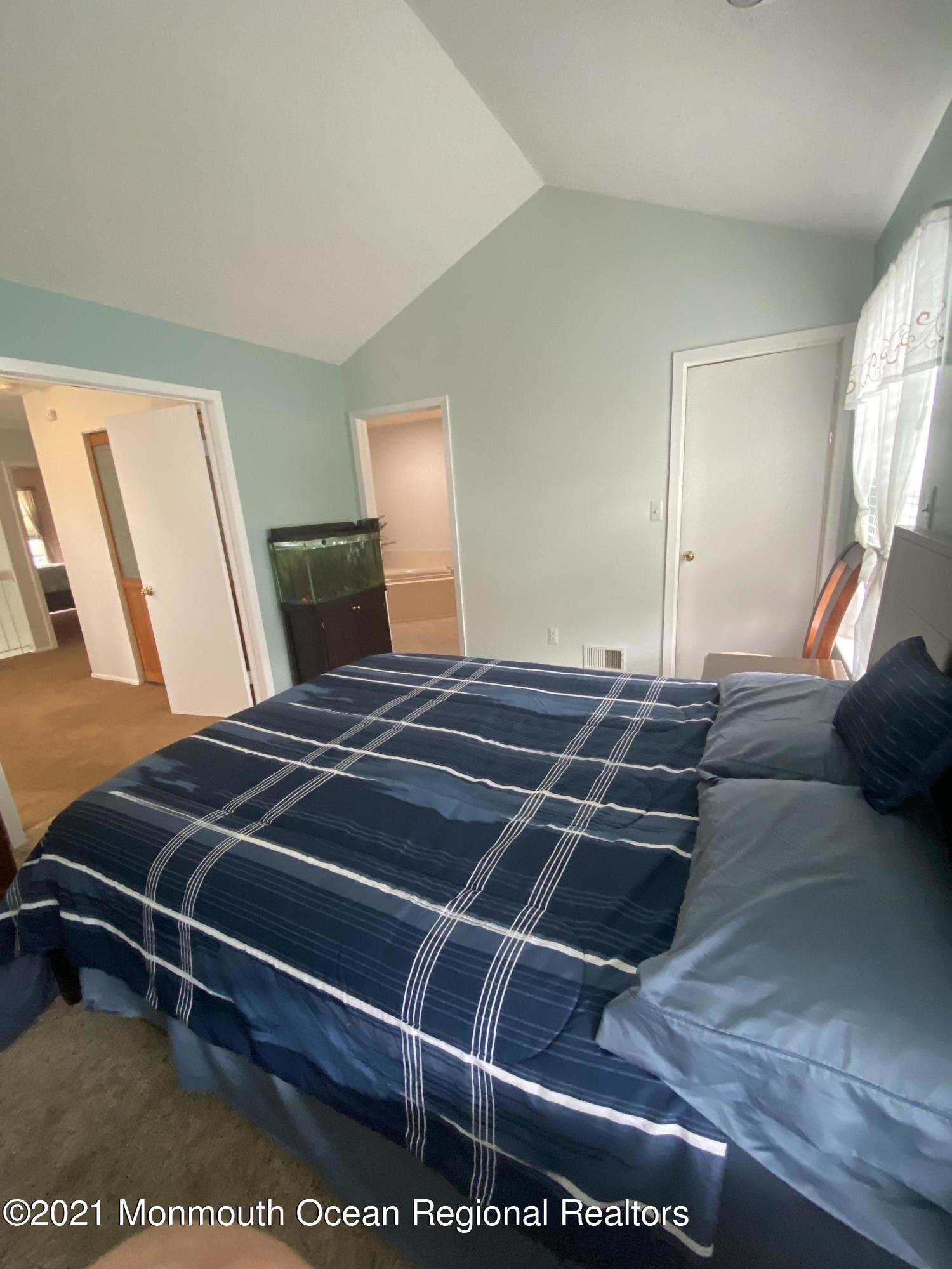 304 Pegasus Road, Unit 304 Piscataway, NJ 08854 - Photo 18 of 28 IMG_2745