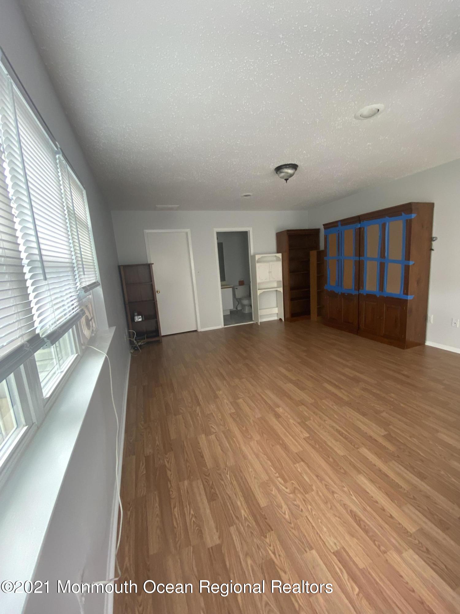 304 Pegasus Road, Unit 304 Piscataway, NJ 08854 - Photo 24 of 28 IMG_2751