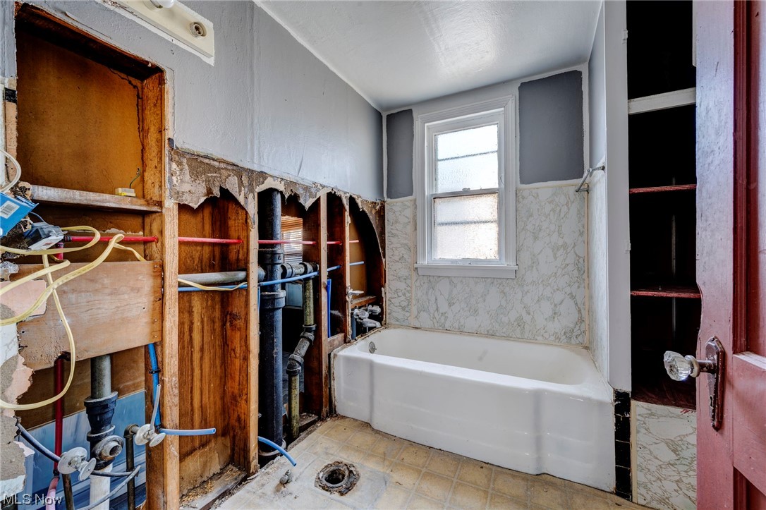 13616 Coit Road Cleveland, OH 44110 - Photo 24 of 35 Gallery Image 24