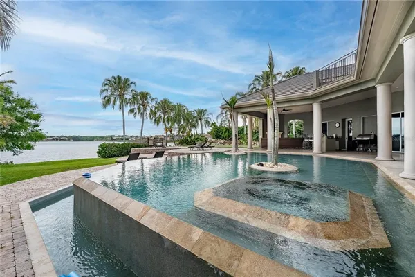 $2,650,000 | 1408 Lake Whitney Drive, Windermere, FL 34786