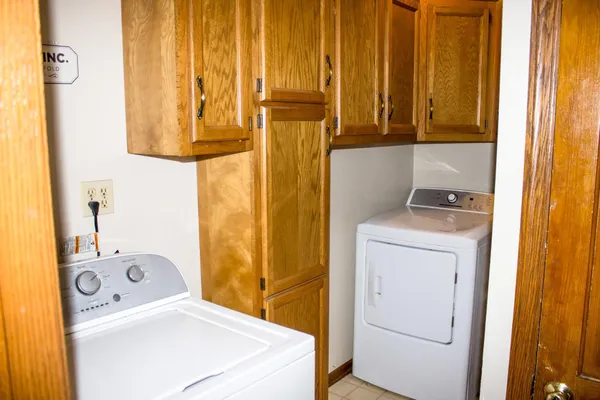 $164,900 | 540 Mowbray Street, Stewart, MN 55385