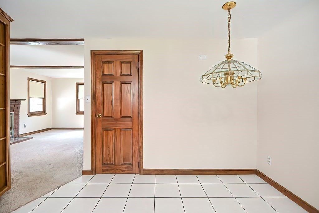 36 Southgate Road Franklin, MA 02038 - Photo 18 of 42 Gallery Image 18