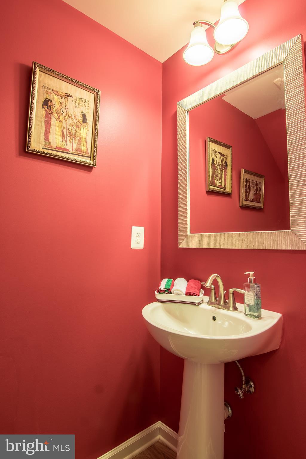 13052 Yellow Jacket Road Hagerstown, MD 21740 - Photo 8 of 35 Gallery Image 8