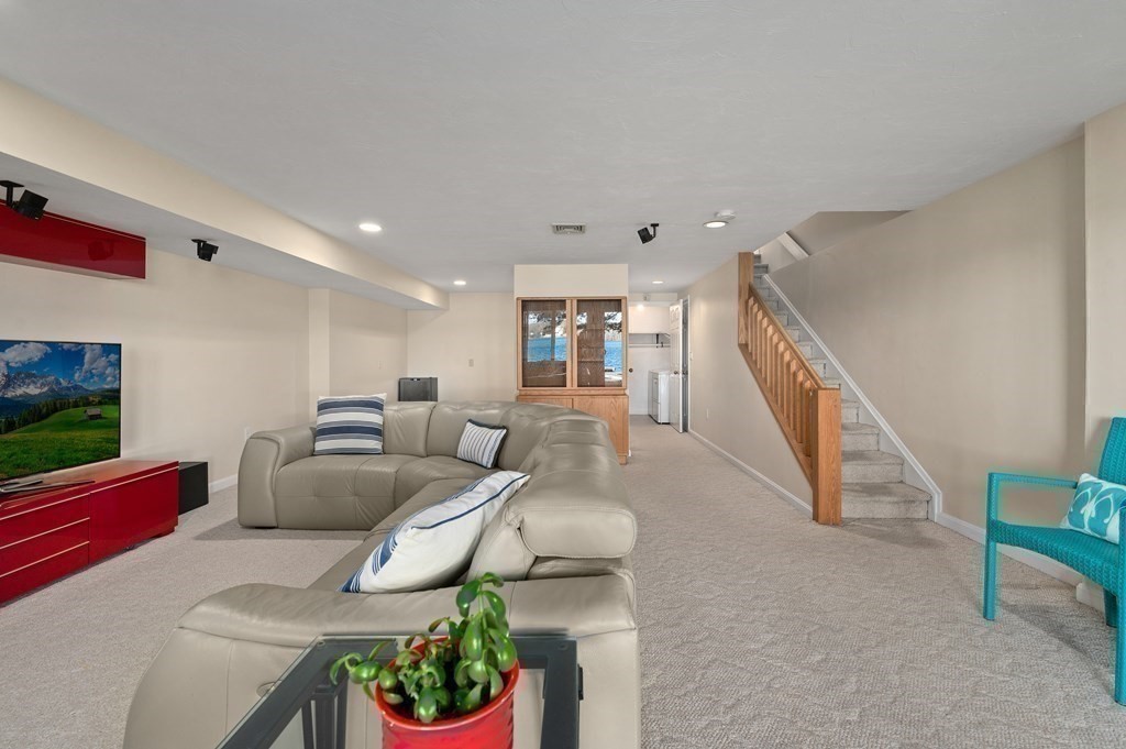 56 Pointe Rok Drive, Unit 56 Worcester, MA 01604 - Photo 27 of 38 Gallery Image 27