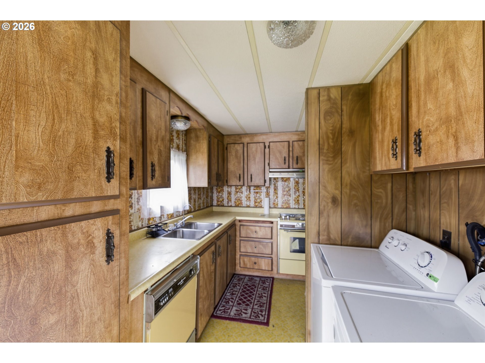 2080 Harbor Drive Springfield, OR 97477 - Photo 17 of 36