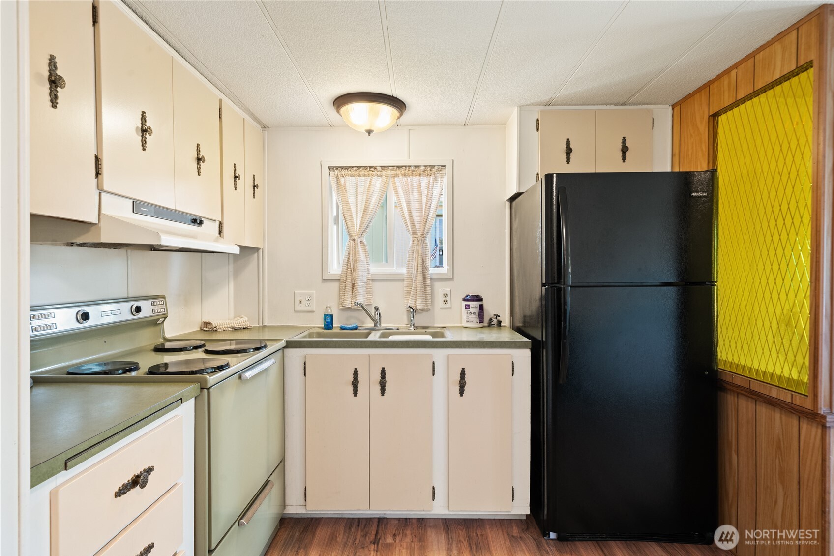 491 Mill Road, Unit 12 Sequim, WA 98382 - Photo 10 of 26 Gallery Image 10