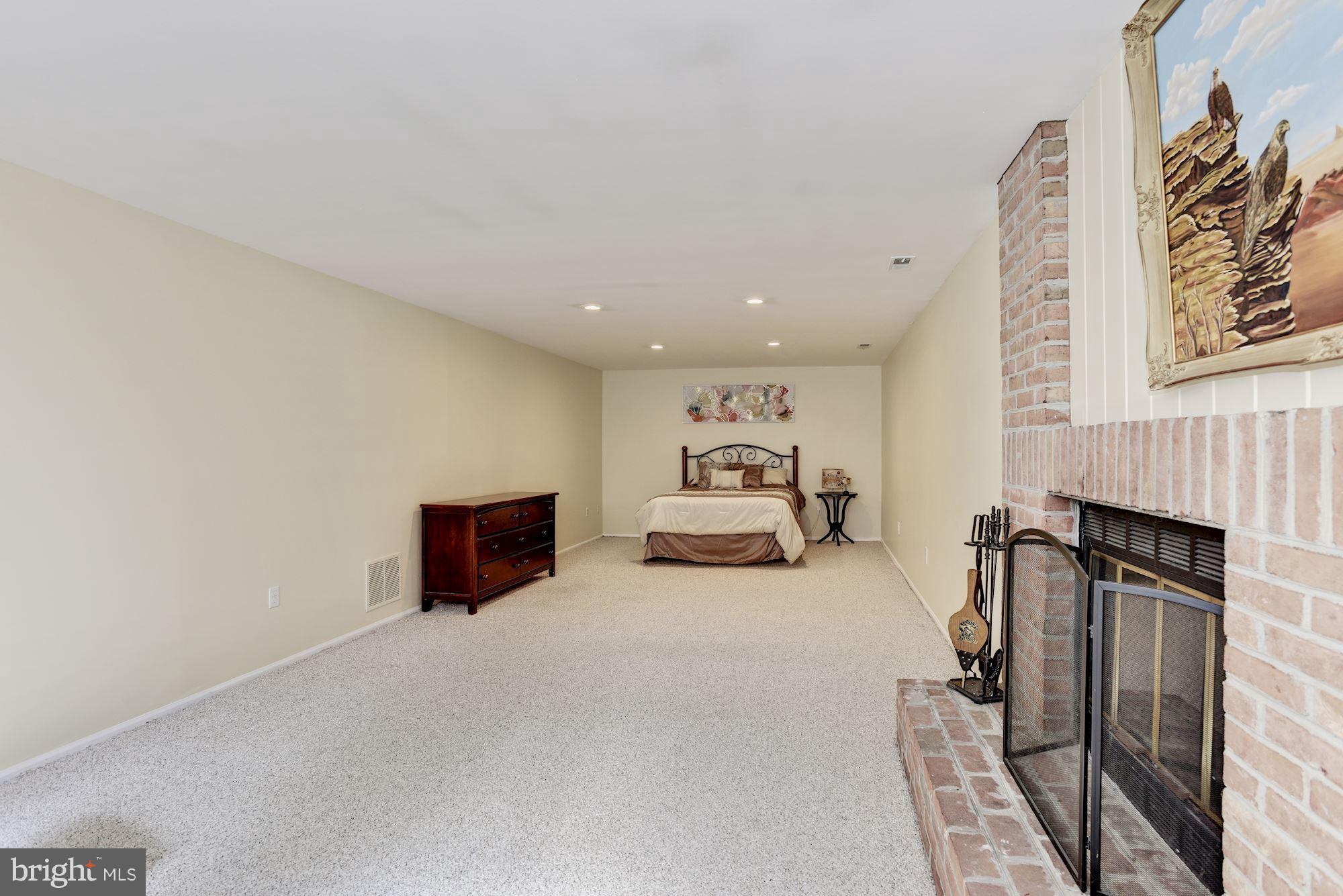 7221 Kindler Road Columbia, MD 21046 - Photo 21 of 23 Family Room/ Opt 4th Bedroom