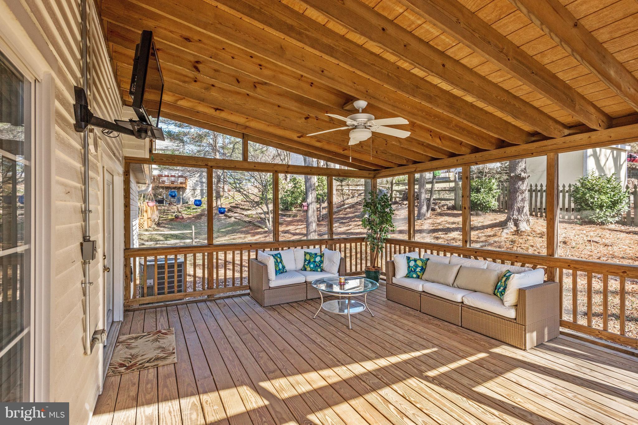 7221 Kindler Road Columbia, MD 21046 - Photo 23 of 23 Screened Porch