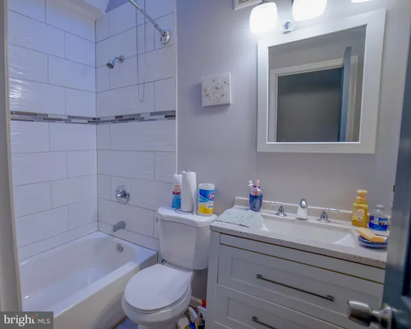 $289,900 | 5635 North 10th Street, Philadelphia, PA 19141