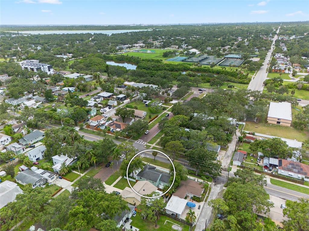 1846 3rd Street South St. Petersburg, FL 33705 - Photo 39 of 40 an aerial view of multiple house