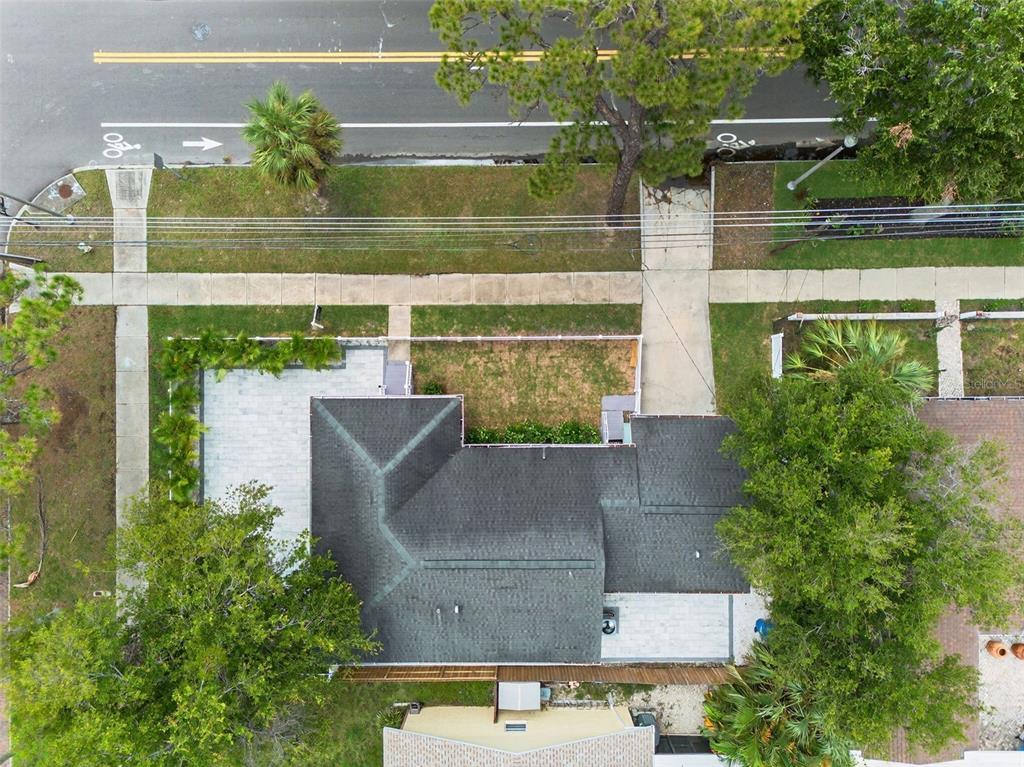 1846 3rd Street South St. Petersburg, FL 33705 - Photo 4 of 40 an aerial view of a house with a yard