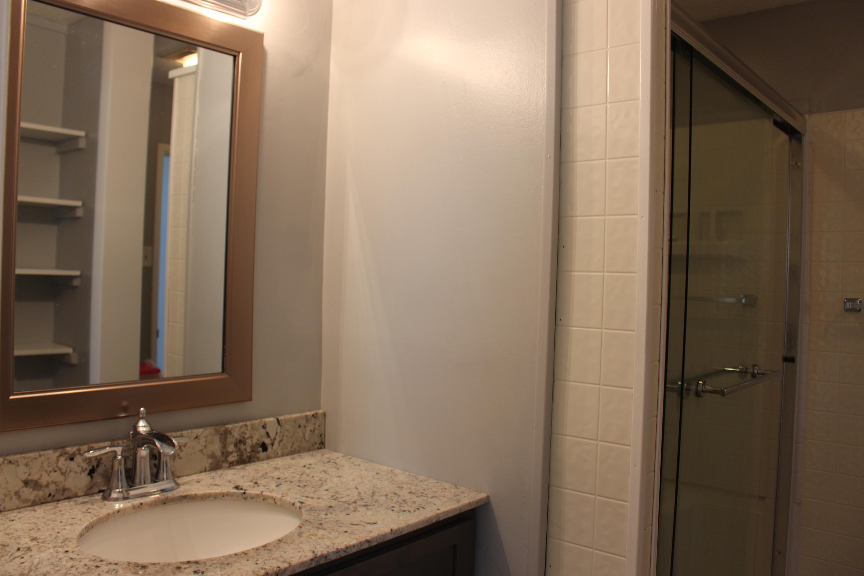 4205 Royalview Road Knoxville, TN 37921 - Photo 15 of 22 IMG_1383