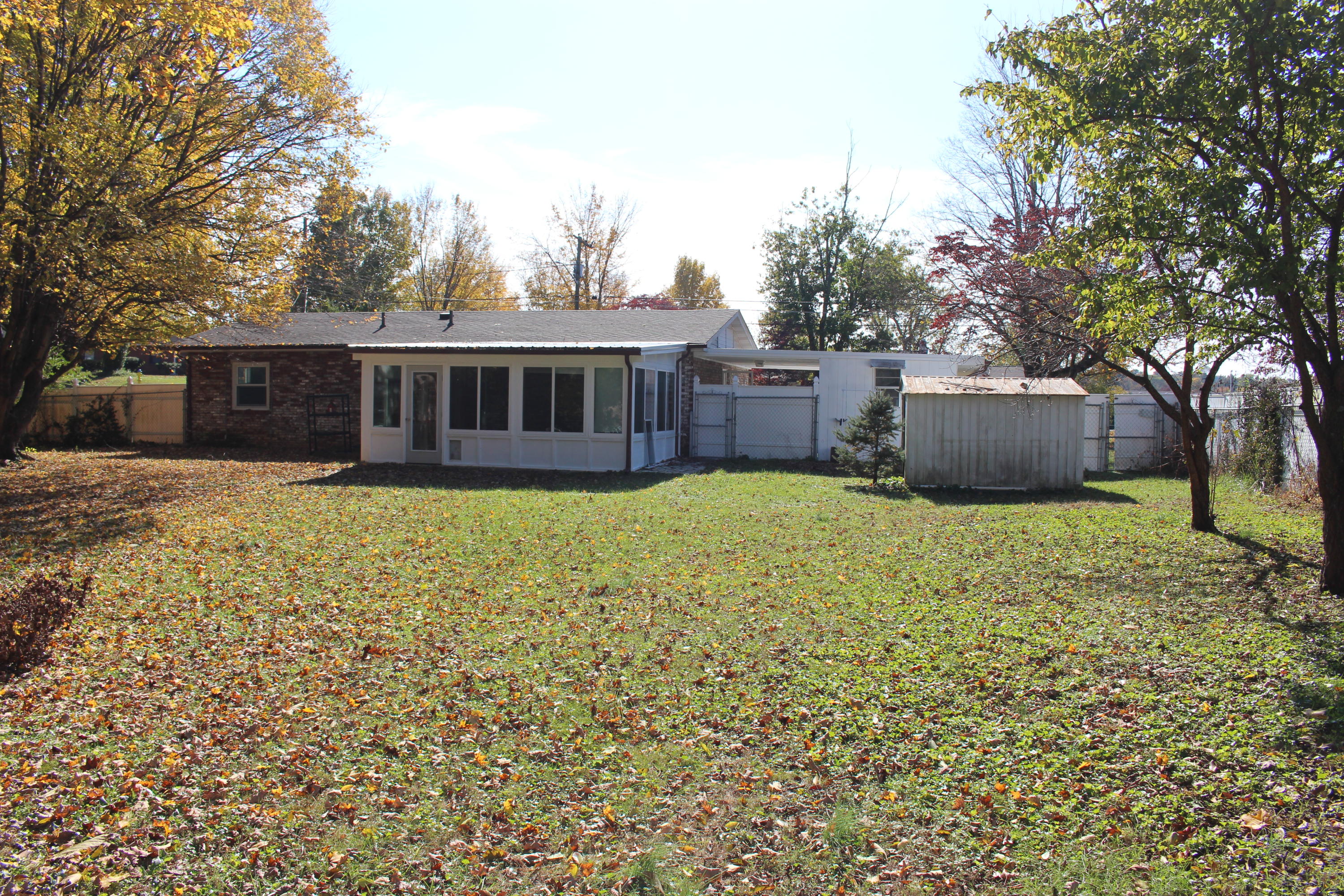 4205 Royalview Road Knoxville, TN 37921 - Photo 18 of 22 IMG_1387