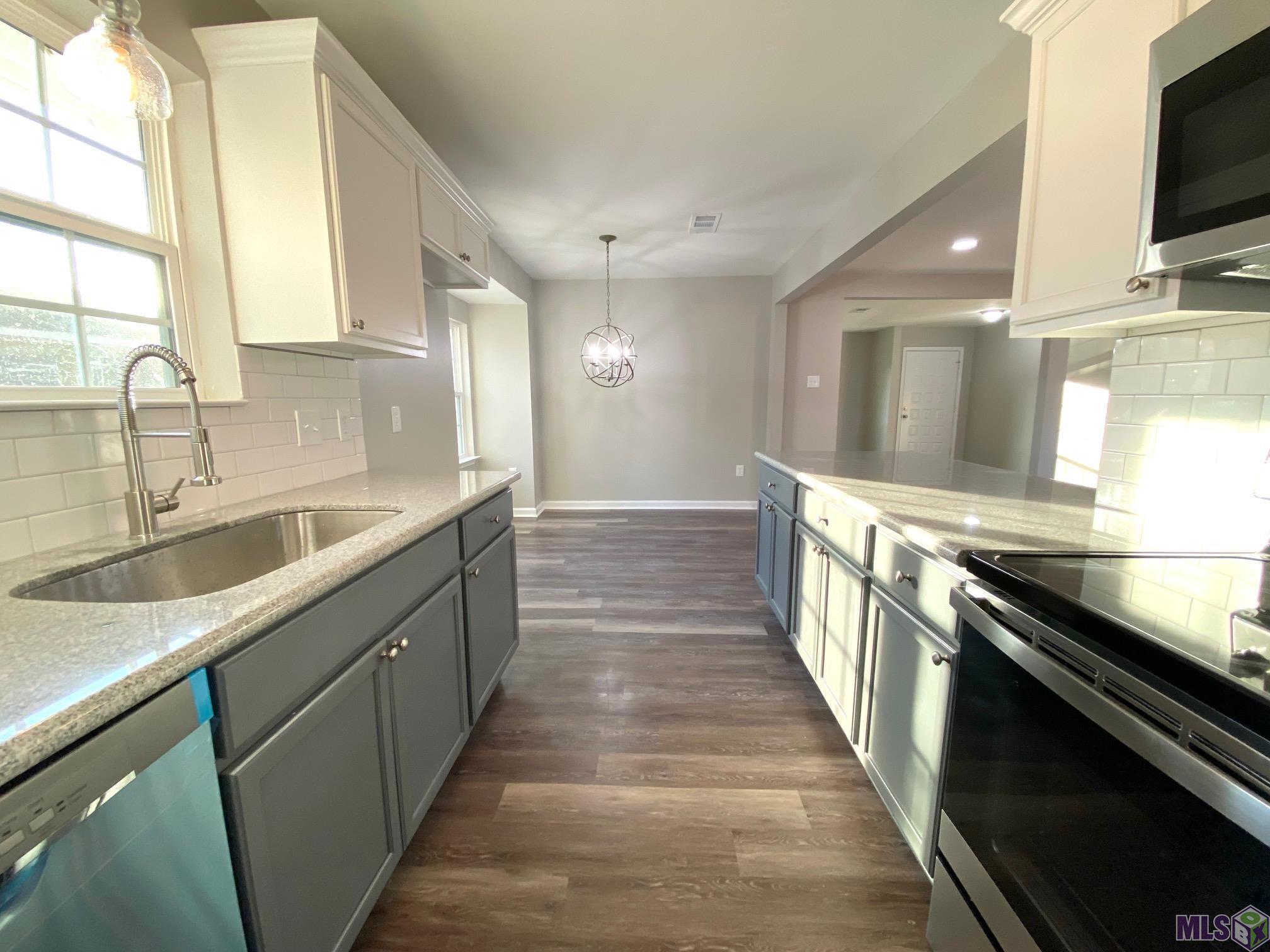 9168 Roundtree Drive Baton Rouge, LA 70818 - Photo 7 of 19 Gallery Image 7