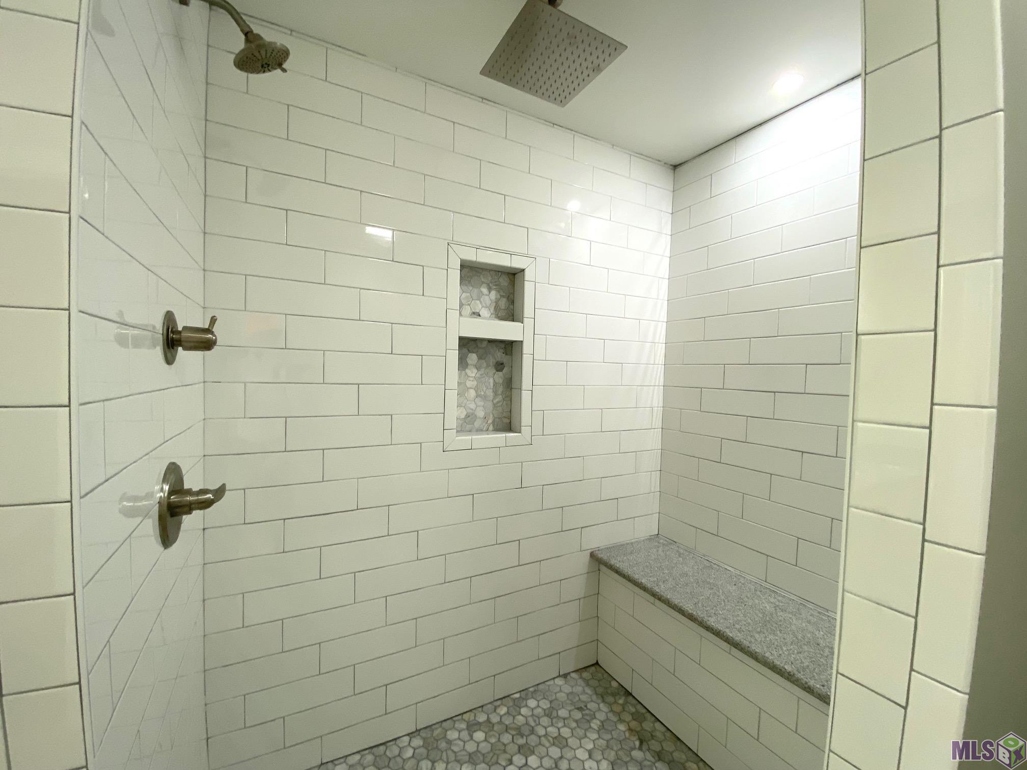 9168 Roundtree Drive Baton Rouge, LA 70818 - Photo 10 of 19 Gallery Image 10