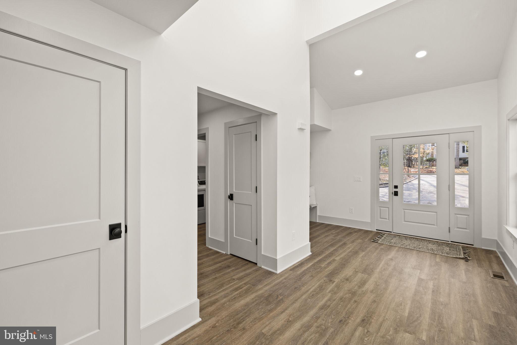 116 Washington Street Locust Grove, VA 22508 - Photo 11 of 130 Make an Entrance!