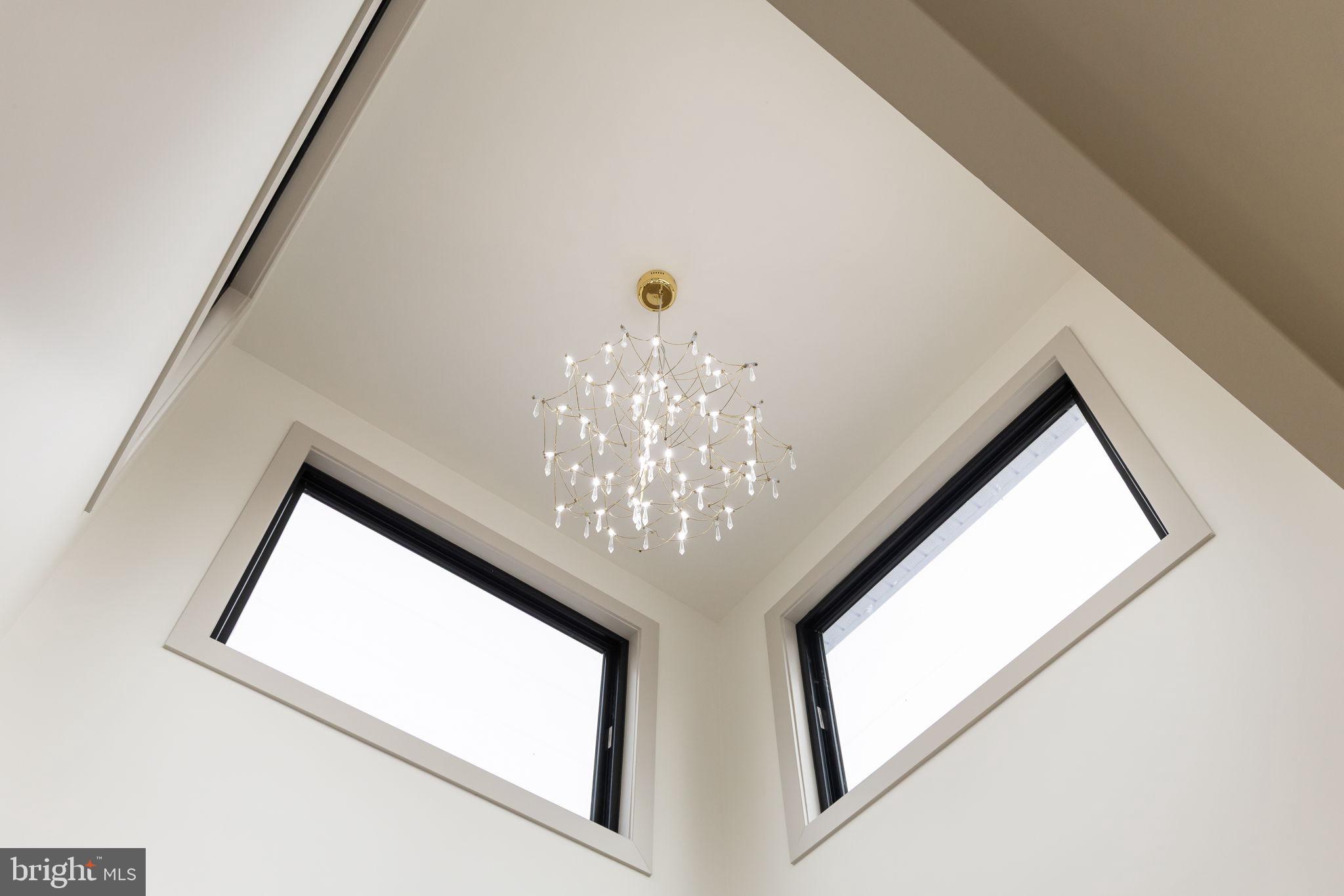 116 Washington Street Locust Grove, VA 22508 - Photo 13 of 130 Let the Light shine in!