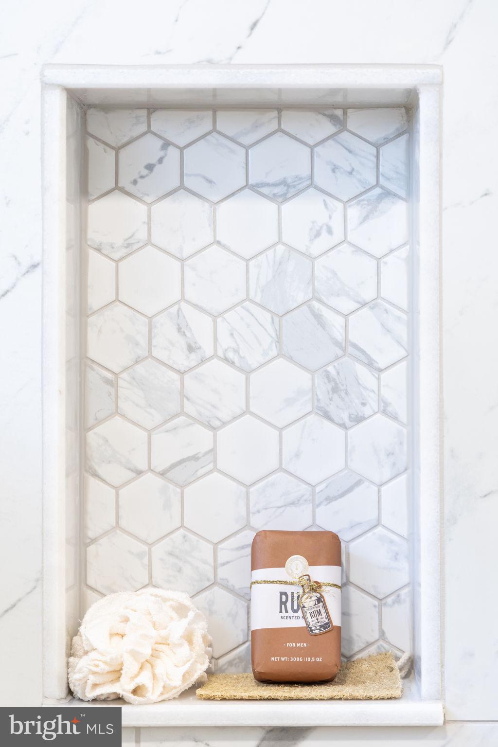 116 Washington Street Locust Grove, VA 22508 - Photo 66 of 130 Tile Details!