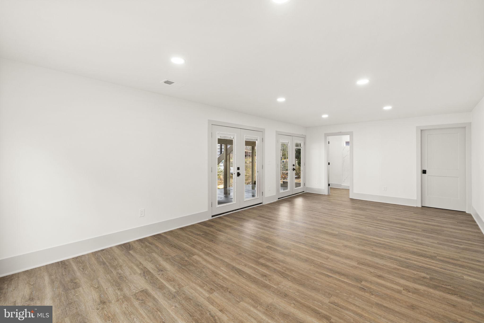 116 Washington Street Locust Grove, VA 22508 - Photo 83 of 130 Large Rec Room!