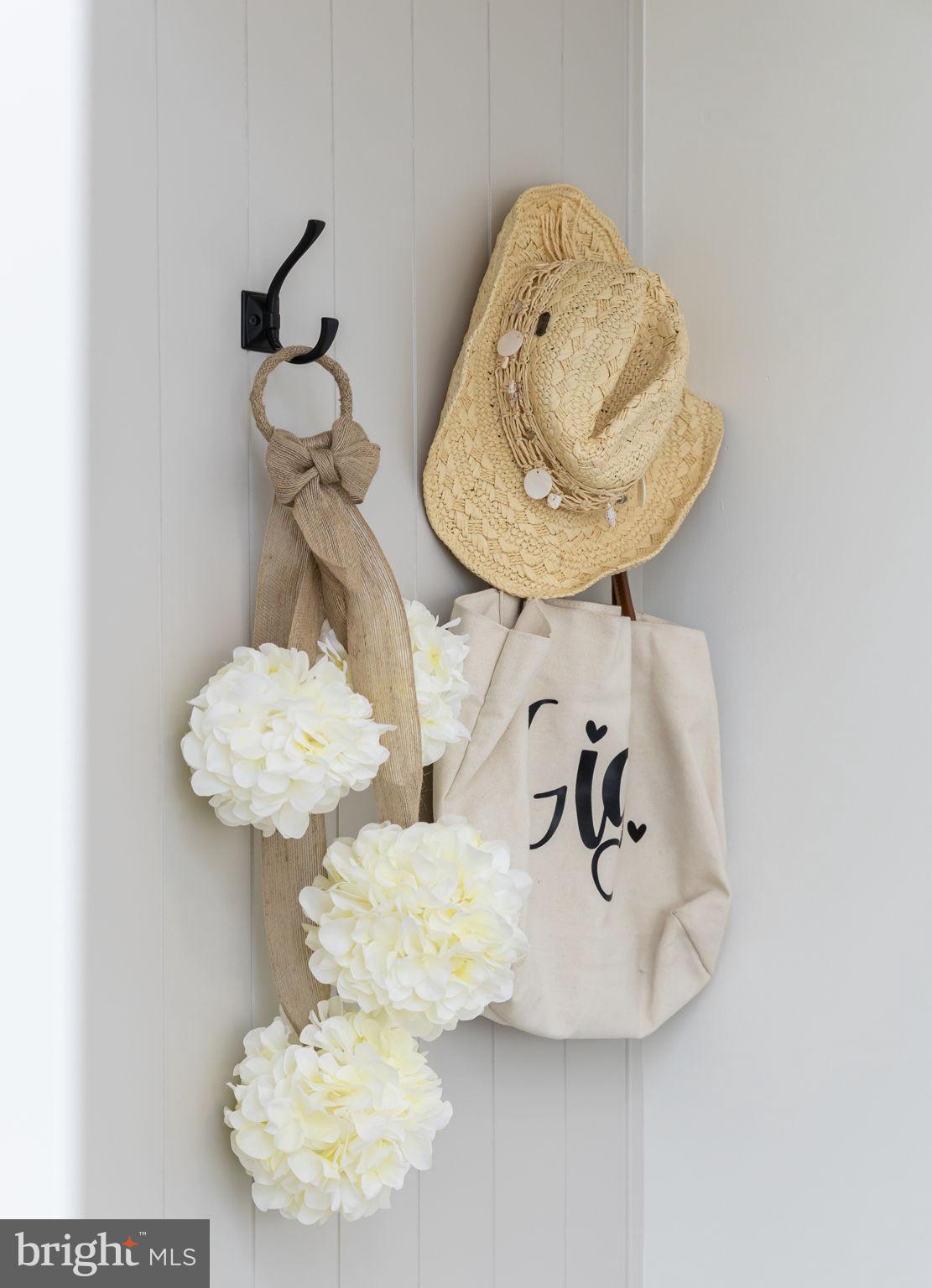 116 Washington Street Locust Grove, VA 22508 - Photo 9 of 130 a bathroom with a sink and mirror