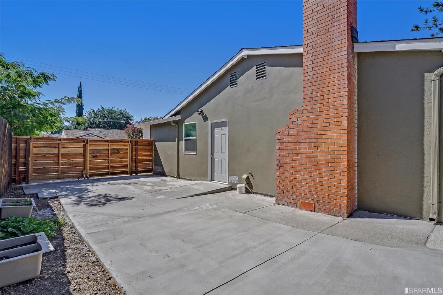 208 Matsqui Road Antioch, CA 94509 - Photo 27 of 30 Gallery Image 27