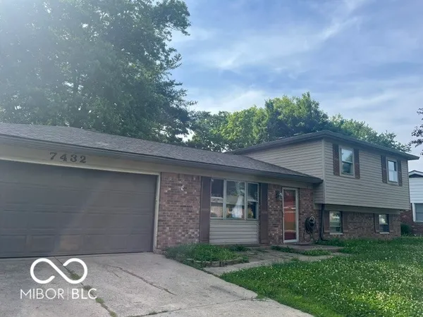 $260,000 | 7432 Tammy Drive, Indianapolis, IN 46227