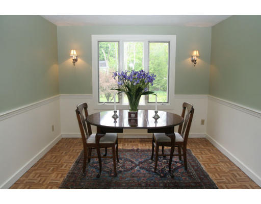 198 Maynard Road Framingham, MA 01701 - Photo 7 of 19 Gallery Image 7