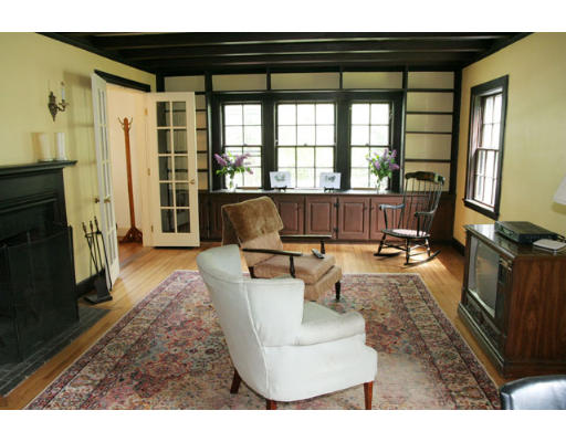 198 Maynard Road Framingham, MA 01701 - Photo 10 of 19 Gallery Image 10