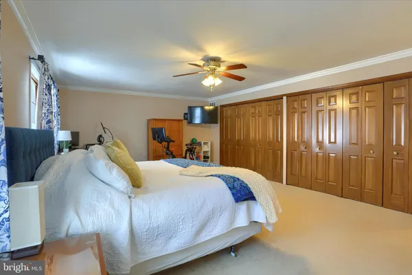 $309,900 | 18 Kings Arms, Mechanicsburg, PA 17050