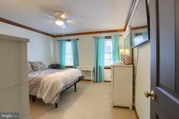 $309,900 | 18 Kings Arms, Mechanicsburg, PA 17050