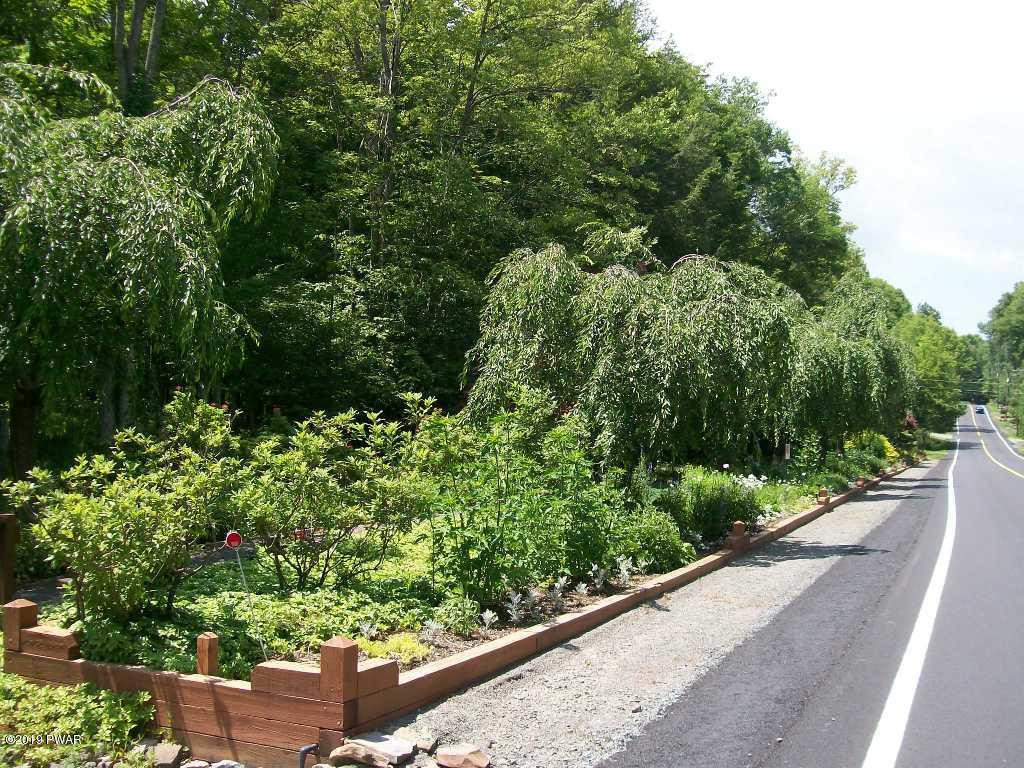 3859 Applegate Road Lake Ariel, PA 18436 - Photo 39 of 54 hideout-community garden 2