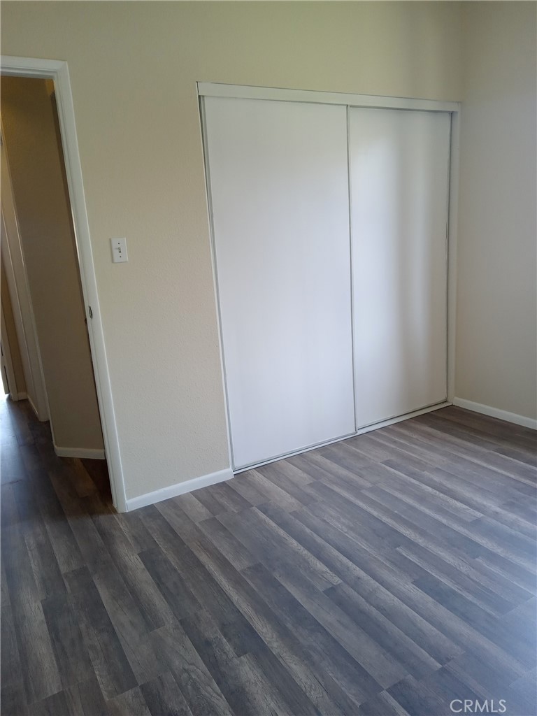 134 Racquet Club Drive Compton, CA 90220 - Photo 2 of 9 newer floors and paint