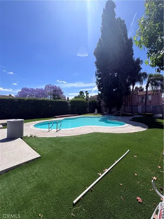 $499,000 | 134 Racquet Club Drive, Compton, CA 90220