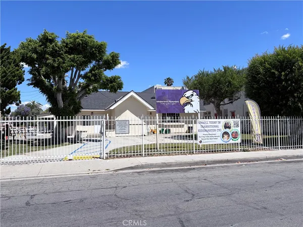 $499,000 | 134 Racquet Club Drive, Compton, CA 90220